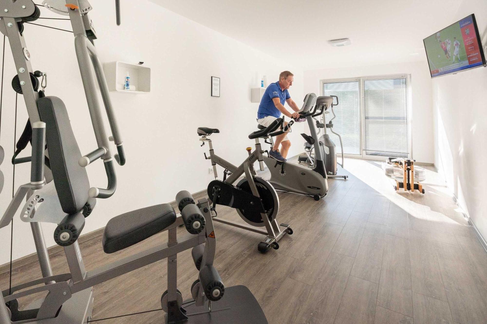 Appartement "Traumzeit" Mit Penthouseflair - Oase Am Haff Garz  الغرفة الصورة